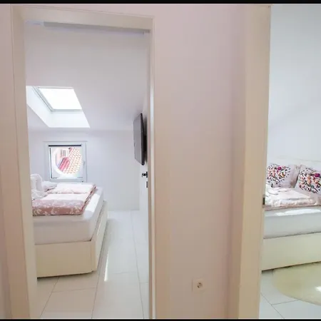 Apartment Selma *